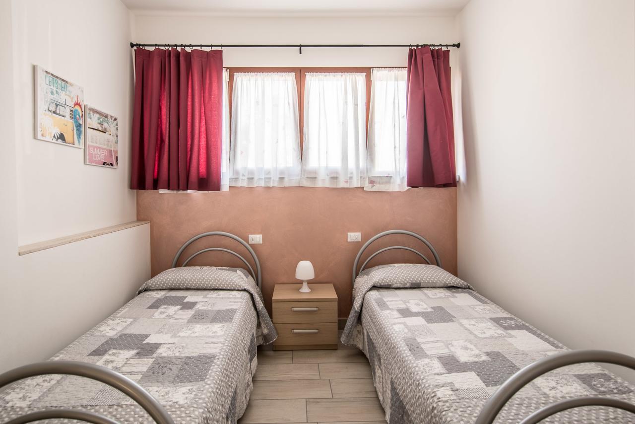 Appartamenti Residence Tulipano Sirmione Exterior foto
